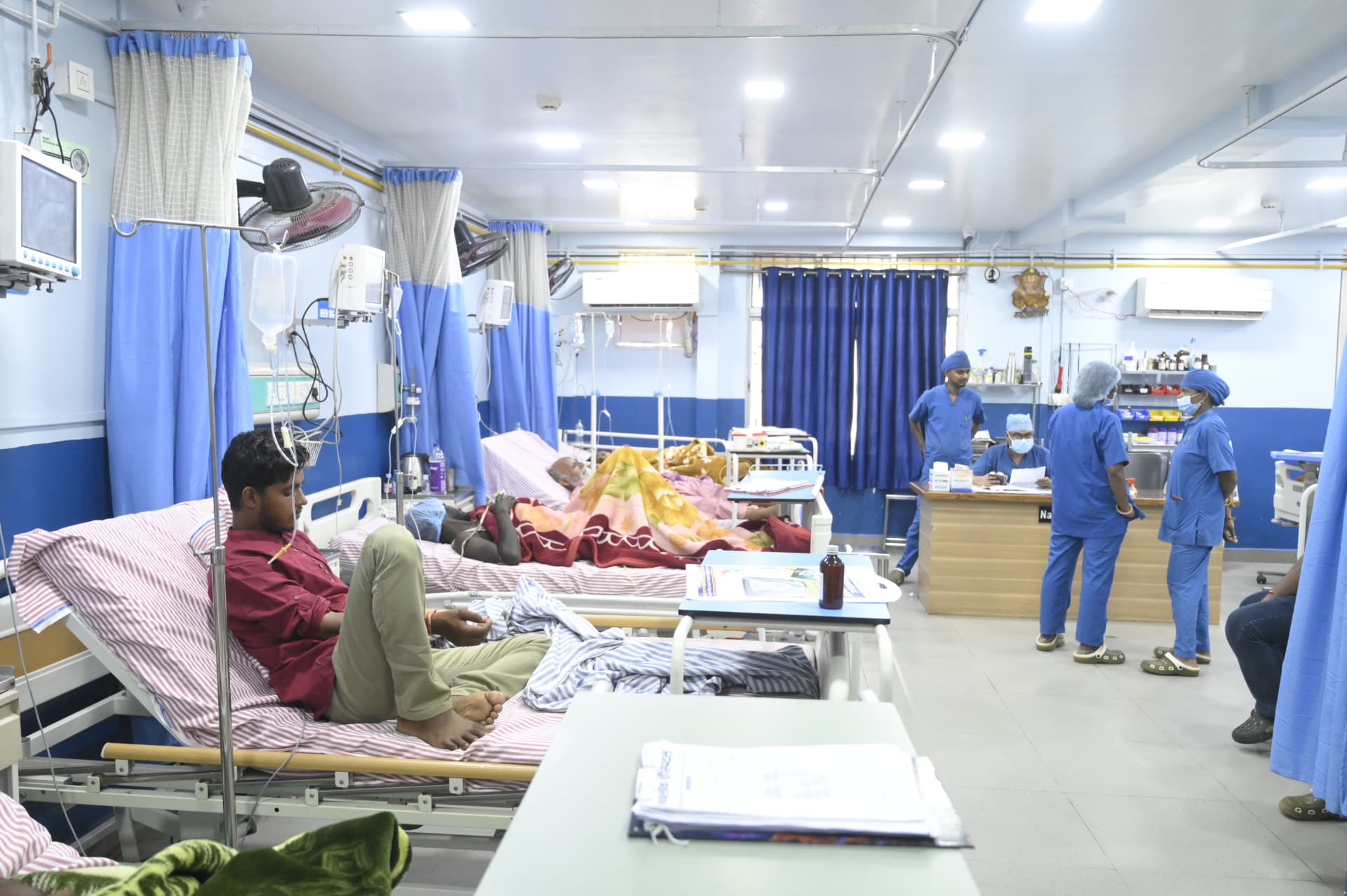 Navlok Hospital Begusarai — ICU and ward beds with nursing care